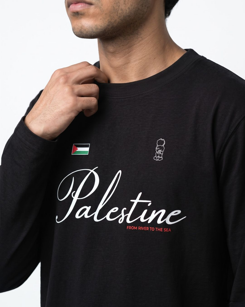 Lasting Roots Long Sleeves black front design detail